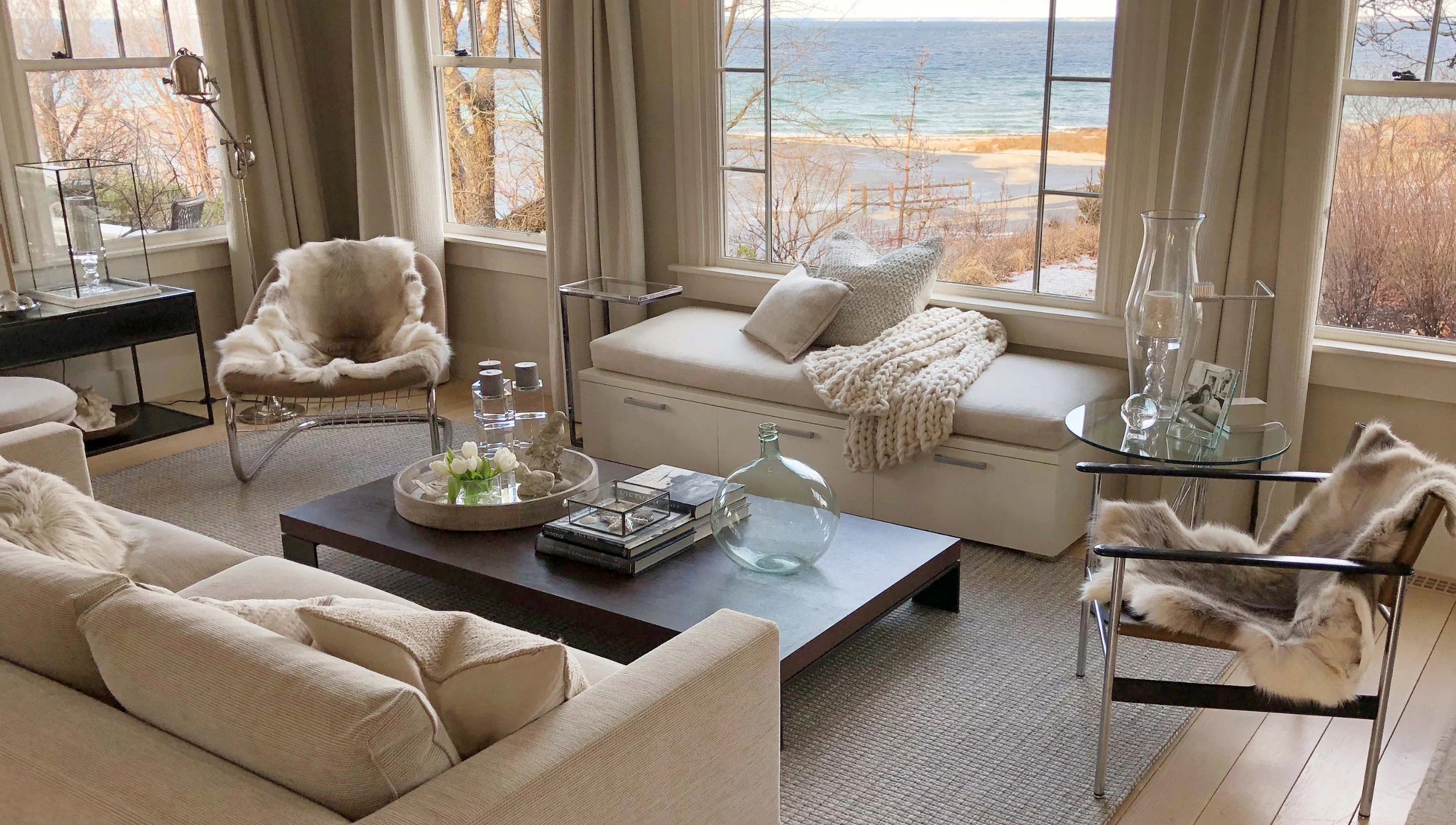 HOW TO TREAT STAINS IN WOOL CARPETS AND DAILY CARE